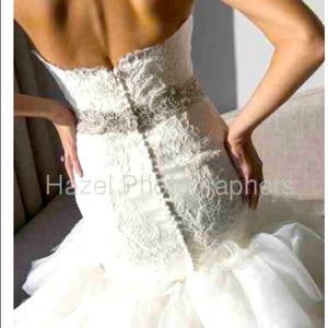 Lázaro Wedding Dress